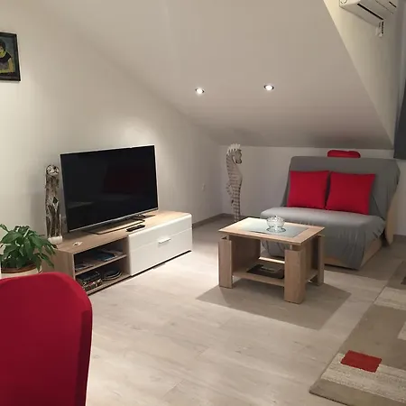 Apartament Toni