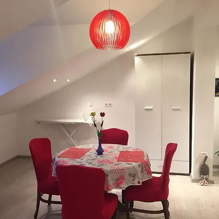 Апартаменти Toni