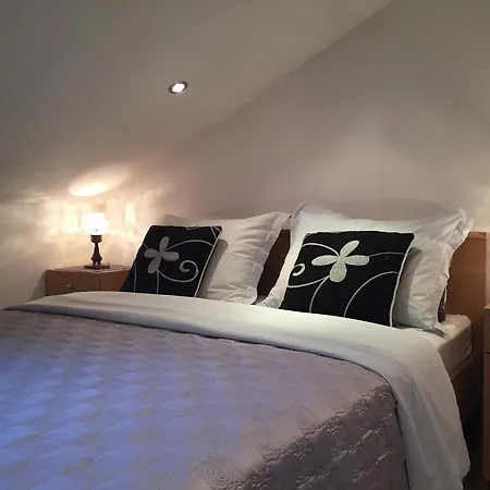 Апартаменти Toni